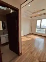 🏢 دفتر کار جمع‌وجور، اما با پرستیژ یک آدرس معتبر