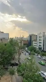 🏢 فرصت استثنایی سرمایه‌گذاری | ساختمان اداری ۷۰۰ متری در قلب عباس‌آباد
